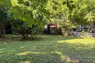 1049 E 233rd St, Bronx, NY 10466 - Photo 2