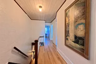 398 Bauer Pl, Mineola, NY 11501 - Photo 8