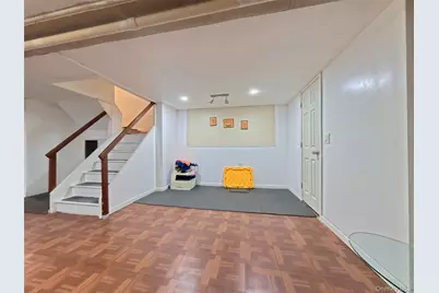 398 Bauer Place, Mineola, NY 11501 - Photo 16