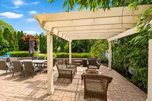 70 Nursery St, Locust Valley, NY 11560 - Photo 20