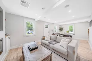 36 Mayflower Ave, Smithtown, NY 11787 - Photo 6