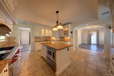 159 Magnolia Boulevard, Long Beach, NY 11561 - Photo 22
