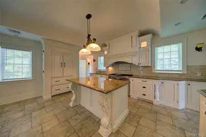 159 Magnolia Boulevard, Long Beach, NY 11561 - Photo 20