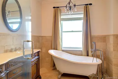 159 Magnolia Boulevard, Long Beach, NY 11561 - Photo 34