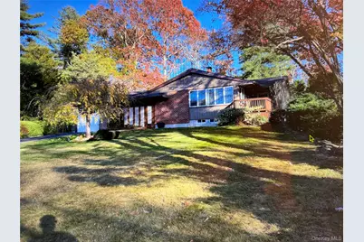 271 Terry Road, Smithtown, NY 11787 - Photo 2