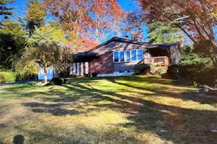 271 Terry Rd, Smithtown, NY 11787 - Photo 2