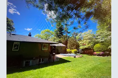 271 Terry Road, Smithtown, NY 11787 - Photo 4