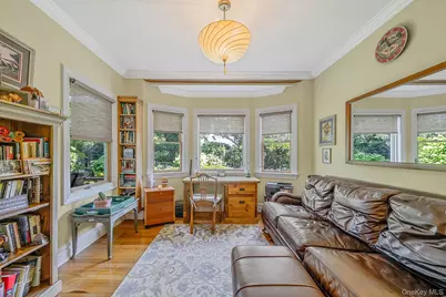 8 Jackson Avenue, East Quogue, NY 11942 - Photo 20