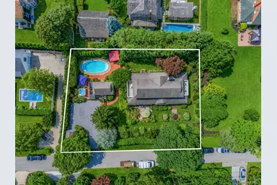8 Jackson Avenue, East Quogue, NY 11942 - Photo 36