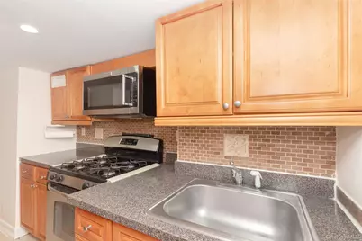 2035 Central Park Avenue #AA4, Yonkers, NY 10710 - Photo 4