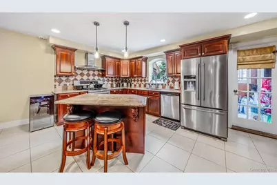 885A Putnam Avenue #A, Brooklyn, NY 11221 - Photo 8