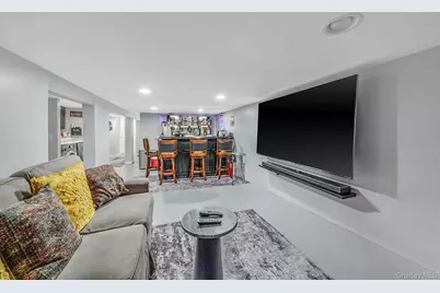 885A Putnam Avenue #A, Brooklyn, NY 11221 - Photo 24