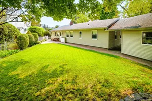 121 Windermere Dr, Yonkers, NY 10710 - Photo 22