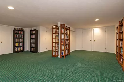 7 Wimbledon Drive, Roslyn, NY 11576 - Photo 22