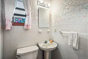 63-41 84th St, Middle Village, NY 11379 - Photo 16