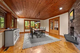 2 British Colony Rd, Northport, NY 11768 - Photo 12