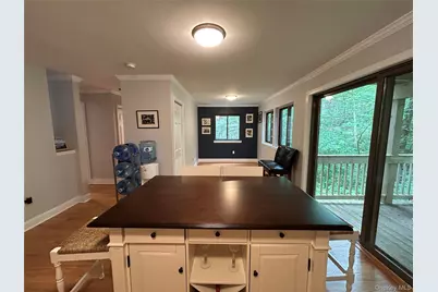 277 Maplewood Drive, South Salem, NY 10590 - Photo 6