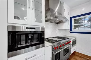 32 Deerfield Ave, Eastchester, NY 10709 - Photo 6