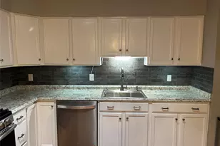 24 Waterford Cir, Washingtonville, NY 10992 - Photo 4