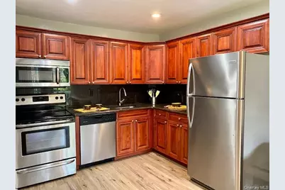 393 Great East Neck Road #393D, West Babylon, NY 11704 - Photo 2