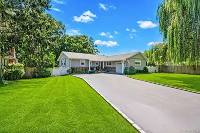 15 Locksley Lane, Nesconset, NY 11767 - Photo 1