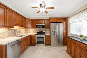 39 Superior St, Port Jefferson Station, NY 11776 - Photo 12