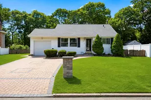39 Superior St, Port Jefferson Station, NY 11776 - Photo 2