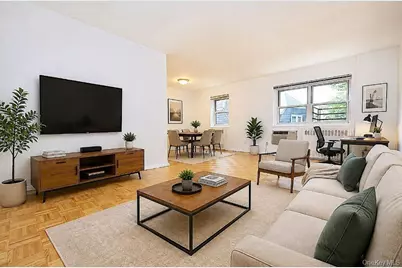 111 E Hartsdale Avenue #3D, Hartsdale, NY 10530 - Photo 1