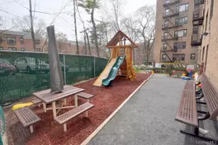111 E Hartsdale Ave, Hartsdale, NY 10530 - Photo 40