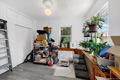 2544 Lurting Avenue, Bronx, NY 10469 - Photo 8