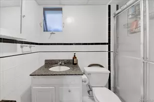 2544 Lurting Ave, Bronx, NY 10469 - Photo 30