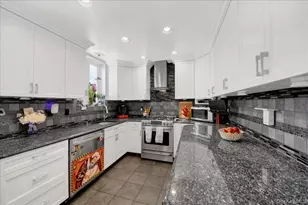 2544 Lurting Ave, Bronx, NY 10469 - Photo 10