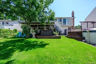 3897 Darby Ln, Seaford, NY 11783 - Photo 24
