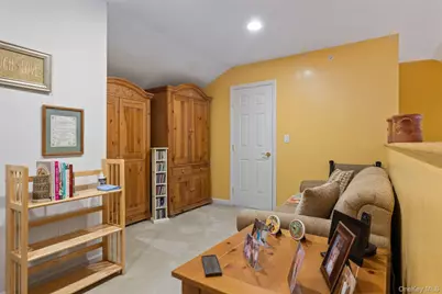421 Autumn Drive, East Meadow, NY 11554 - Photo 20