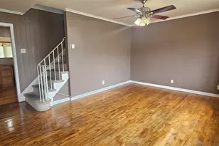 671 Blackstone Ave, East Meadow, NY 11554 - Photo 6