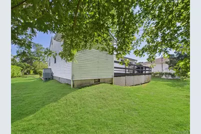 45 Willow Street, Aquebogue, NY 11901 - Photo 36