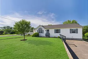 45 Willow St, Aquebogue, NY 11901 - Photo 32
