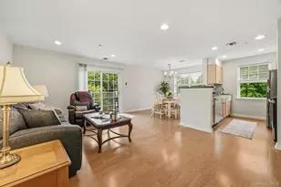 100 Woodcrest Ln, Mount Kisco, NY 10549 - Photo 6