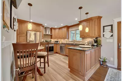 9 Urban Drive, Selden, NY 11784 - Photo 8