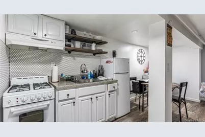 134 Logan Street, Brooklyn, NY 11208 - Photo 24
