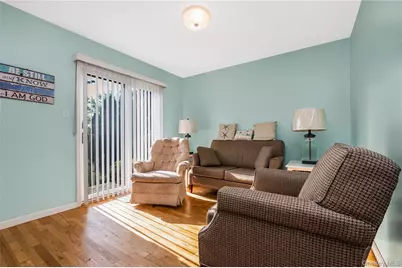 82 Herman Avenue, North Babylon, NY 11703 - Photo 14