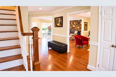 108 Burr Road, East Northport, NY 11731 - Photo 4