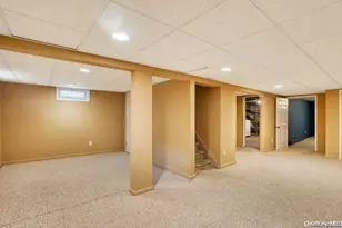 6 Willow St, Centereach, NY 11720 - Photo 18
