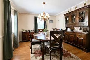 102 Magnolia Dr, Selden, NY 11784 - Photo 8