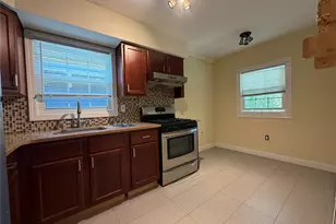 422 E Chester Street E, Long Beach, NY 11561 - Photo 8