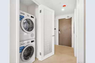 133-25 37th Avenue #3D, Flushing, NY 11354 - Photo 24