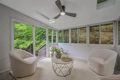 644 Bread and Cheese Hollow Road, Northport, NY 11768 - Photo 10