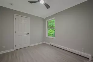 644 Bread and Cheese Hollow Rd, Northport, NY 11768 - Photo 16
