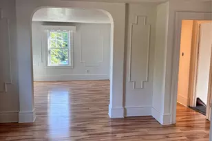 362 Mansion St, Poughkeepsie, NY 12601 - Photo 2