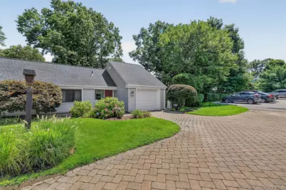 88 Heritage Hills #B, Somers, NY 10589 - Photo 2